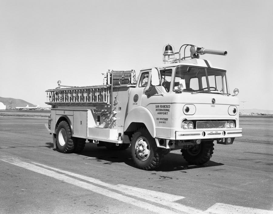  FWD-Yankee 4x4 Crash Truck 1960 года  (фото 1 из 1)